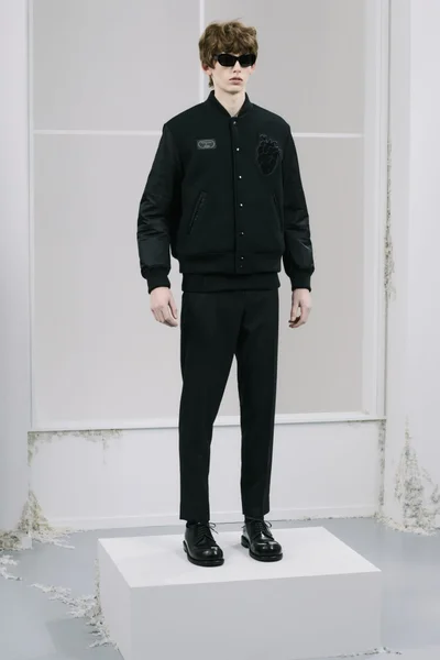 Look 22
